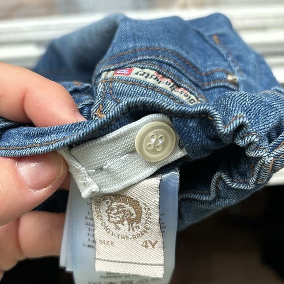 DIESEL JEANS | Diesel kid Livier K Super Slim | Size 4T - Picture 8 of 8